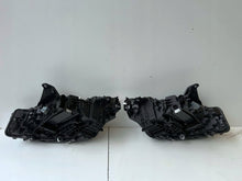 Laden Sie das Bild in den Galerie-Viewer, Frontscheinwerfer BMW 2 Active Tourer U06 5A42248-07 Full LED Ein Satz Headlight SCH9627886278ye