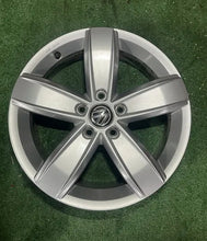Load image into Gallery viewer, 4x Alufelge 17 Zoll 6.5" 5x112 41ET 3G0071497 VW Scirocco Passat B7 Rim Wheel FEL5066504182rv