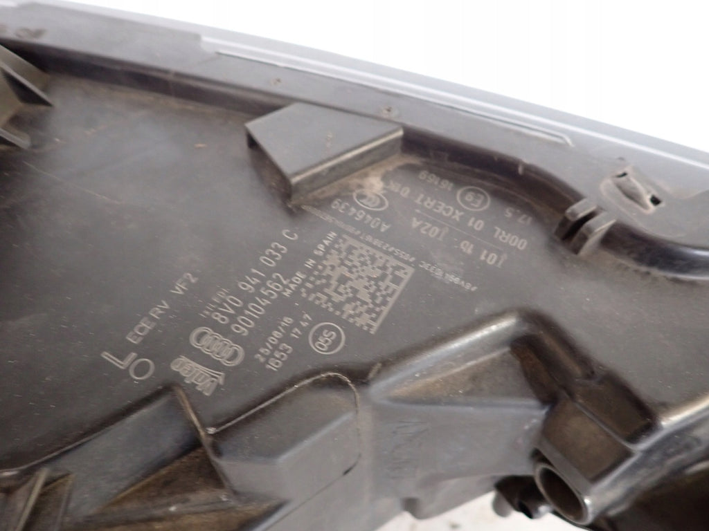 Frontscheinwerfer Audi A3 8V0941033C LED Ein Stück (Rechts oder Links) Headlight SCH7454813526oq