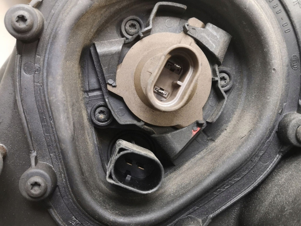 Frontscheinwerfer Mercedes-Benz W211 73485802 Rechts Scheinwerfer Headlight SCH8807743020hz