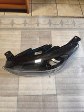 Laden Sie das Bild in den Galerie-Viewer, Frontscheinwerfer Ford Focus JX7B-13E015-CE Full LED Links Headlight SCH1591815624tf