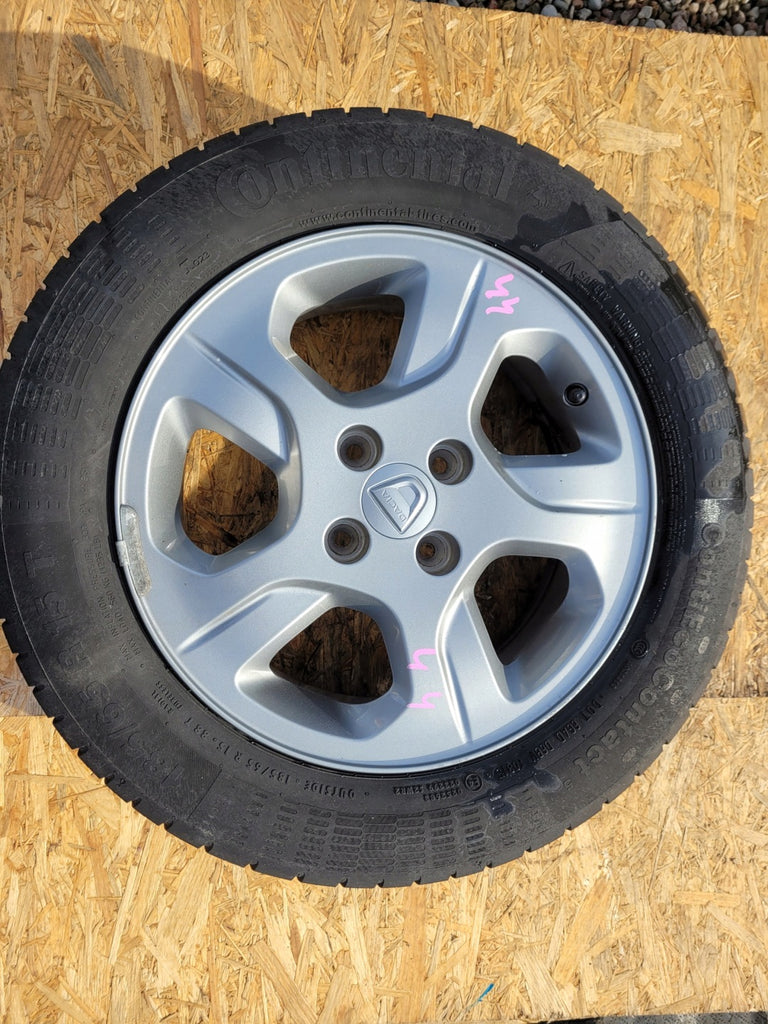 1x Alufelge 15 Zoll 6.0" 4x100 40ET Glanz Graphit 403006822R 403007069R Dacia FEL9678864750wc