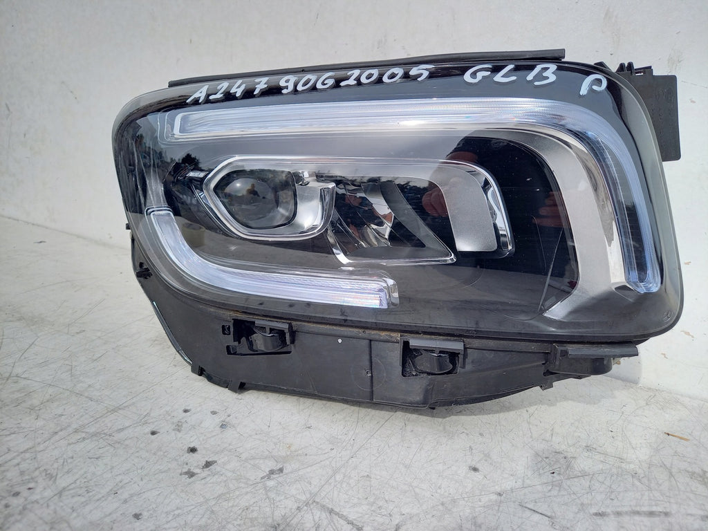 Frontscheinwerfer Mercedes-Benz W247 A2479062005 LED Rechts Headlight