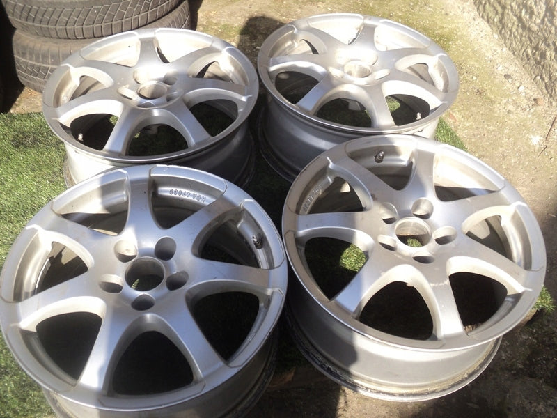 4x Alufelge 17 Zoll 7.5" 5x112 28ET Glanz Weiß Skoda I Rim Wheel FEL5368207646gb