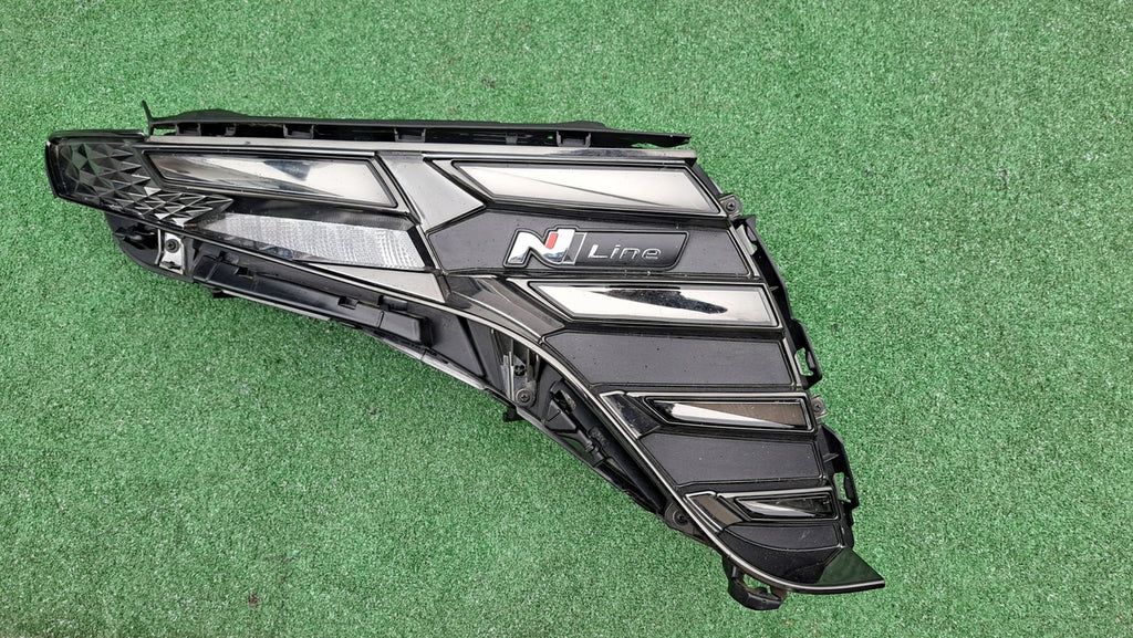 Frontscheinwerfer Hyundai Tucson 92208N7400 LED Rechts Scheinwerfer Headlight SCH6738137160jz