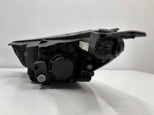 Laden Sie das Bild in den Galerie-Viewer, Frontscheinwerfer Kia Rio IV 92102H8PMI Rechts Scheinwerfer Headlight SCH4087201112fv