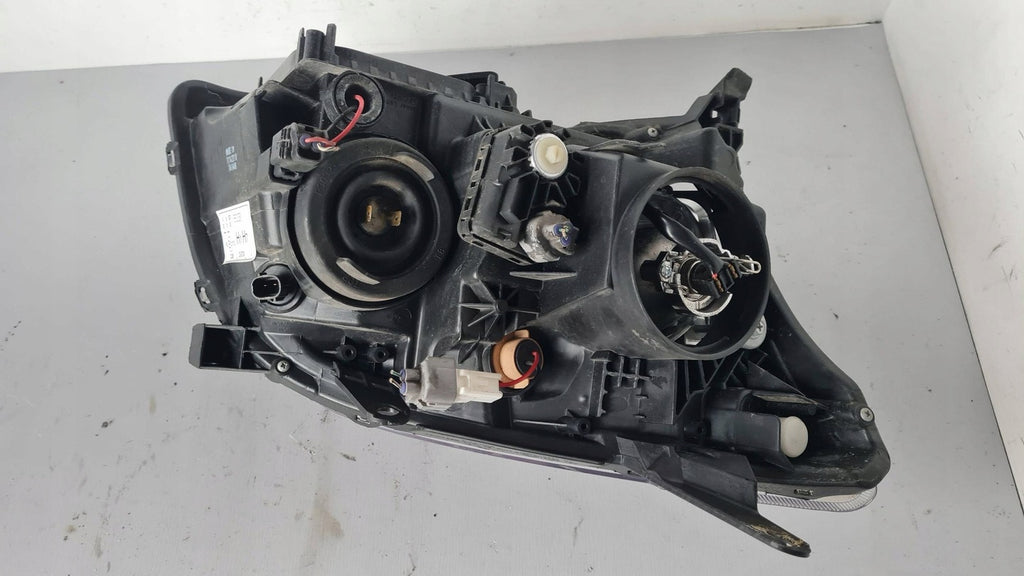 Frontscheinwerfer Toyota Avensis E1313388 20B738111424 Links Headlight SCH7600556307qr