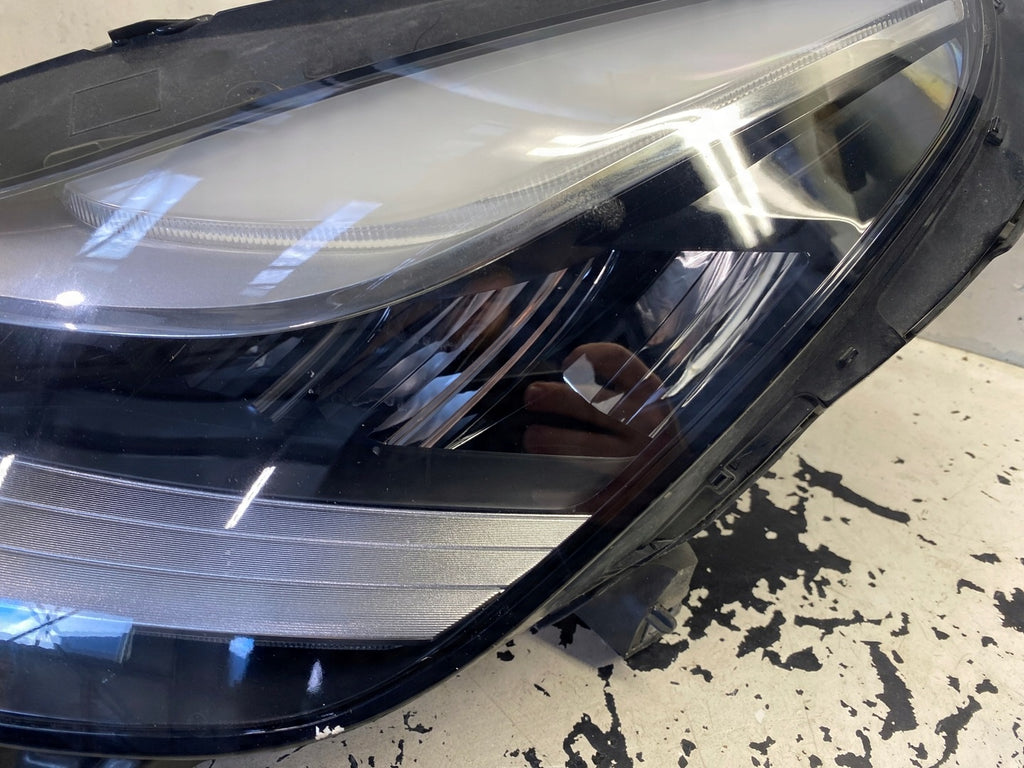 Frontscheinwerfer Tesla 3 1077375-40-B Links Scheinwerfer Headlight