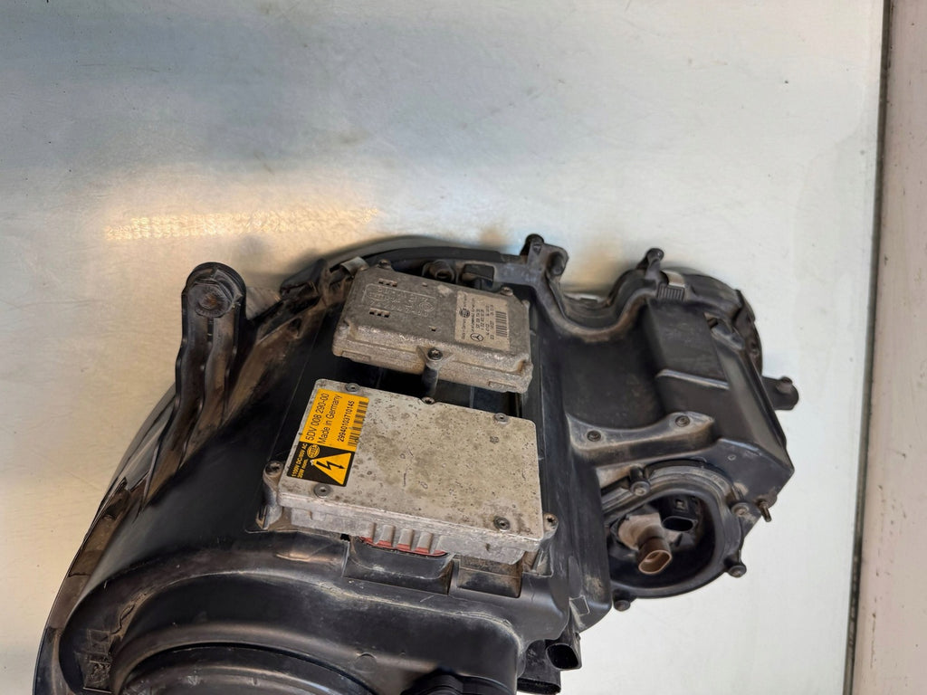 Frontscheinwerfer Mercedes-Benz W211 3221231 Rechts Scheinwerfer Headlight SCH8179416203qn