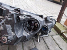 Laden Sie das Bild in den Galerie-Viewer, Frontscheinwerfer Hyundai I40 92101-3ZXX Xenon Links Scheinwerfer Headlight SCH2386977877vt