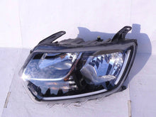 Load image into Gallery viewer, Frontscheinwerfer Dacia Duster 260609367R Ein Stück (Rechts oder Links)