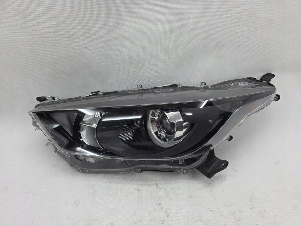 Frontscheinwerfer Toyota IV Yaris EUK06 Links Scheinwerfer Headlight SCH9827104989if