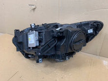 Load image into Gallery viewer, Frontscheinwerfer BMW 1 F21 F20 7229688 Xenon Ein Stück (Rechts oder Links)