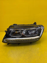 Laden Sie das Bild in den Galerie-Viewer, Frontscheinwerfer VW Tiguan 5NB941035D LED Links Scheinwerfer Headlight SCH9057689000hu