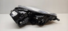 Laden Sie das Bild in den Galerie-Viewer, Frontscheinwerfer VW Golf V 1K6941031 Xenon Links Scheinwerfer Headlight SCH8055234837bt