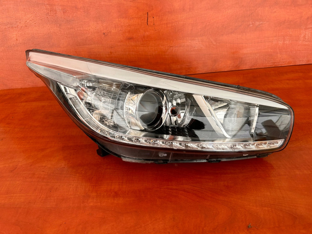 Frontscheinwerfer Kia Ceed Rechts Scheinwerfer Headlight