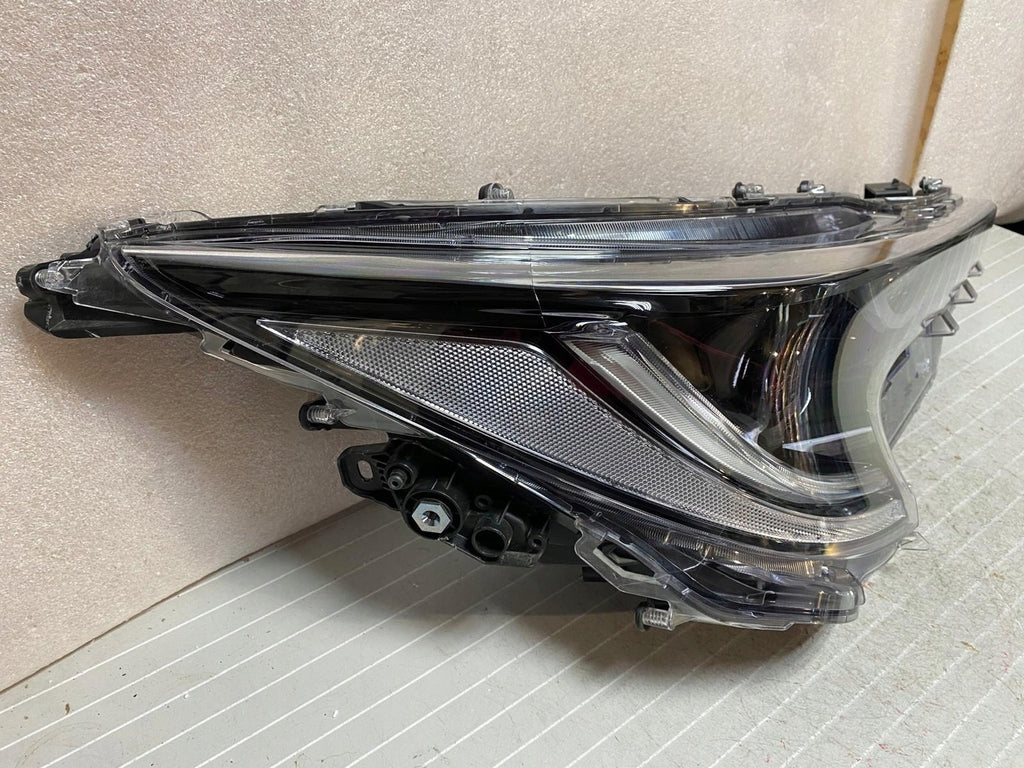 Frontscheinwerfer Toyota Corolla 81110-02S70 LED Ein Stück (Rechts oder Links)