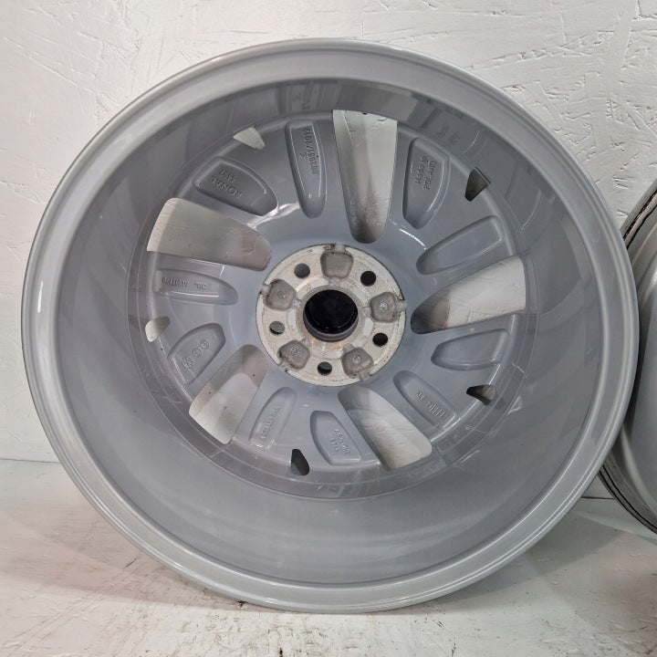 4x Alufelge 17 Zoll 6.5" 5x112 46ET Glanz Silber 5H0601025B- VW I Rim Wheel FEL7023344100io