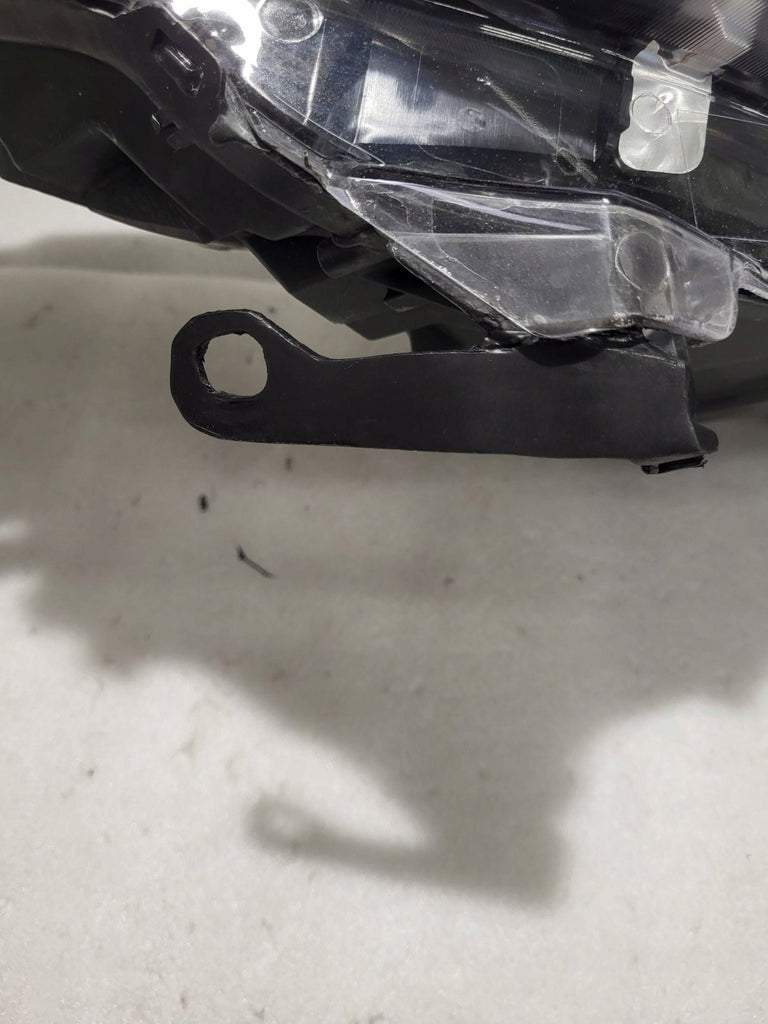 Frontscheinwerfer Peugeot 208 90068513 Rechts Scheinwerfer Headlight SCH9842316073xu