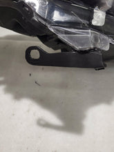 Laden Sie das Bild in den Galerie-Viewer, Frontscheinwerfer Peugeot 208 90068513 Rechts Scheinwerfer Headlight SCH9842316073xu