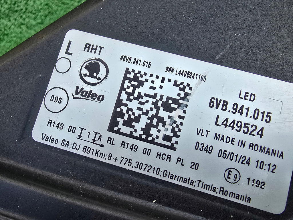 Frontscheinwerfer Skoda Fabia 6VB941016 6VB941015 Full LED Rechts oder Links