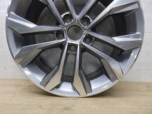 Load image into Gallery viewer, 1x Alufelge 17 Zoll 7.0&quot; 5x112 40ET 3G0601025G VW Passat B8 Rim Wheel