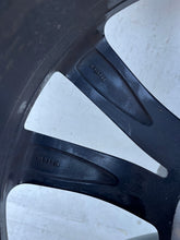 Load image into Gallery viewer, 1x Alufelge 19 Zoll 7.0" 5x112 48ET Glanz 5C0601025N VW New Beetle Rim Wheel FEL5983893706kn