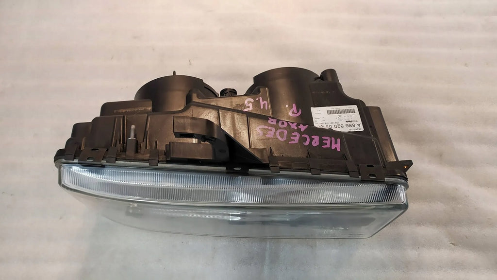 Frontscheinwerfer Mercedes-Benz A6868200361 Rechts Scheinwerfer Headlight