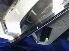 Laden Sie das Bild in den Galerie-Viewer, Frontscheinwerfer Audi Q2 81A941035E LED Links Scheinwerfer Headlight SCH3798154469pw