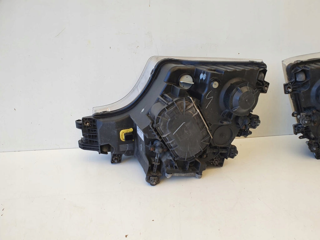 Frontscheinwerfer Mercedes-Benz A9608200639 A9608200739 Rechts oder Links SCH5798738230lv