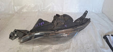 Laden Sie das Bild in den Galerie-Viewer, Frontscheinwerfer Mazda III 083161132L 01088244 082161160L Links Headlight SCH2734192533kp
