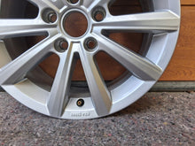 Load image into Gallery viewer, 1x Alufelge 16 Zoll 6.5" 5x112 42ET Glanz Silber 3G0071496B VW Passat Golf I FEL2480701970xq