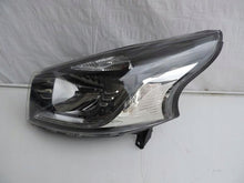 Laden Sie das Bild in den Galerie-Viewer, Frontscheinwerfer Opel Vivaro 260604842R Links Scheinwerfer Headlight SCH8098646124xf