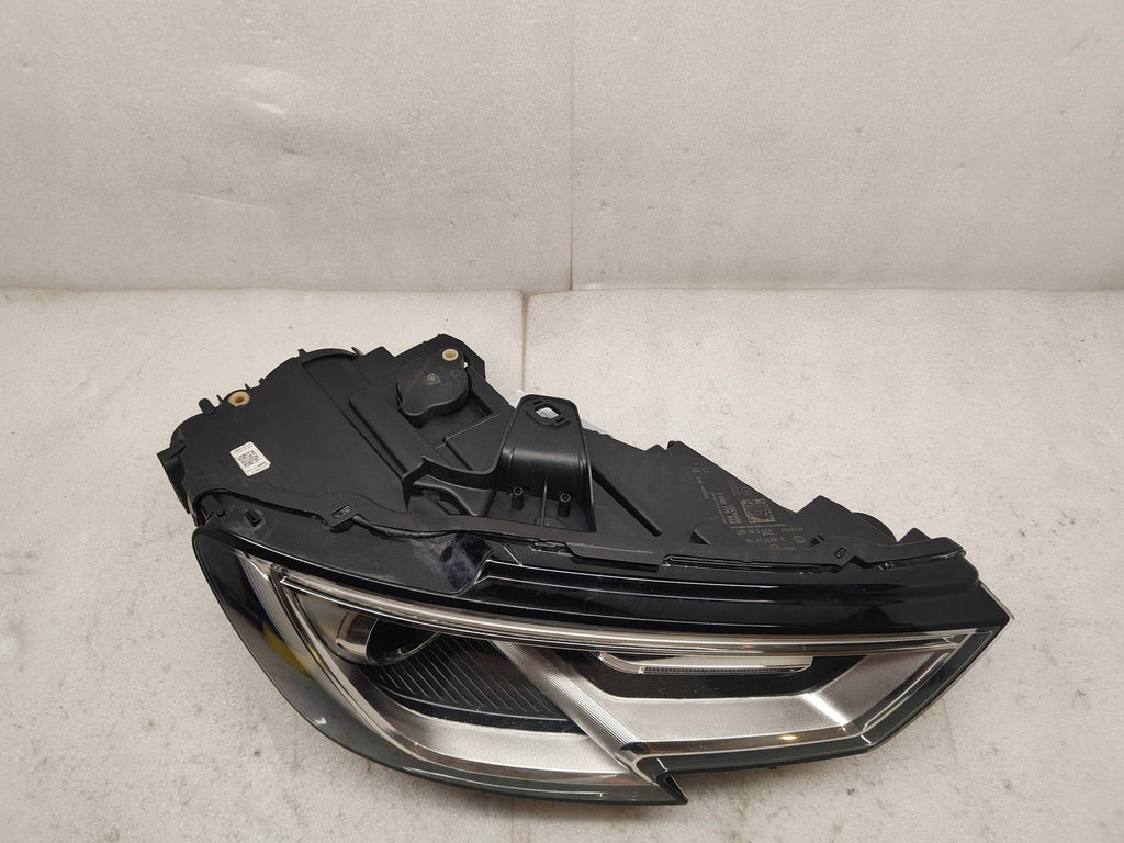 Frontscheinwerfer Audi A3 8V0941006E 8V0941005E Xenon Rechts Headlight SCH6600163919aq