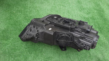 Laden Sie das Bild in den Galerie-Viewer, Frontscheinwerfer Audi A3 8V0941005E Xenon Links Scheinwerfer Headlight