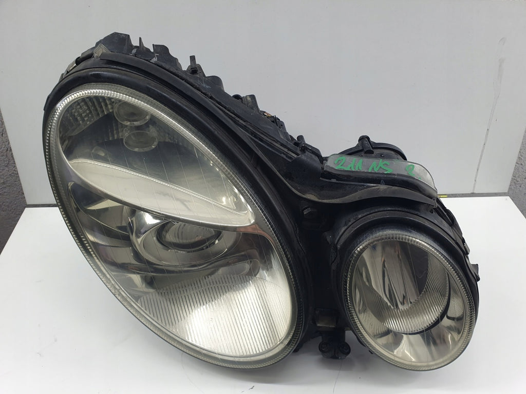 Frontscheinwerfer Mercedes-Benz W211 50F00827900 A0028202426 Xenon Rechts SCH6178480728on