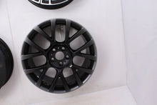Load image into Gallery viewer, 1x Alufelge 20 Zoll 10.0" 5x120 41ET Glanz Schwarz 677599 BMW 1 5 Rim Wheel FEL6576965254zu