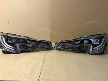 Laden Sie das Bild in den Galerie-Viewer, Frontscheinwerfer Toyota Corolla Ein Stück (Rechts oder Links) Headlight