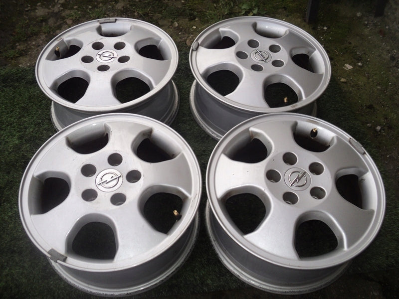 4x Alufelge 15 Zoll 6.0" 5x110 43ET Glanz Weiß Opel Zafira Rim Wheel FEL1362614678rx