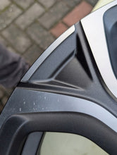 Laden Sie das Bild in den Galerie-Viewer, 1x Alufelge 20 Zoll 8.5" 5x120 43ET P0225283 Rim Wheel FEL3292538872nx