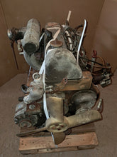 Laden Sie das Bild in den Galerie-Viewer, Motor Mercedes-Benz Engine Diesel Engine Unkomplett