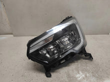 Load image into Gallery viewer, Frontscheinwerfer Renault Master III 260607867R Links Scheinwerfer Headlight SCH9515549717vf