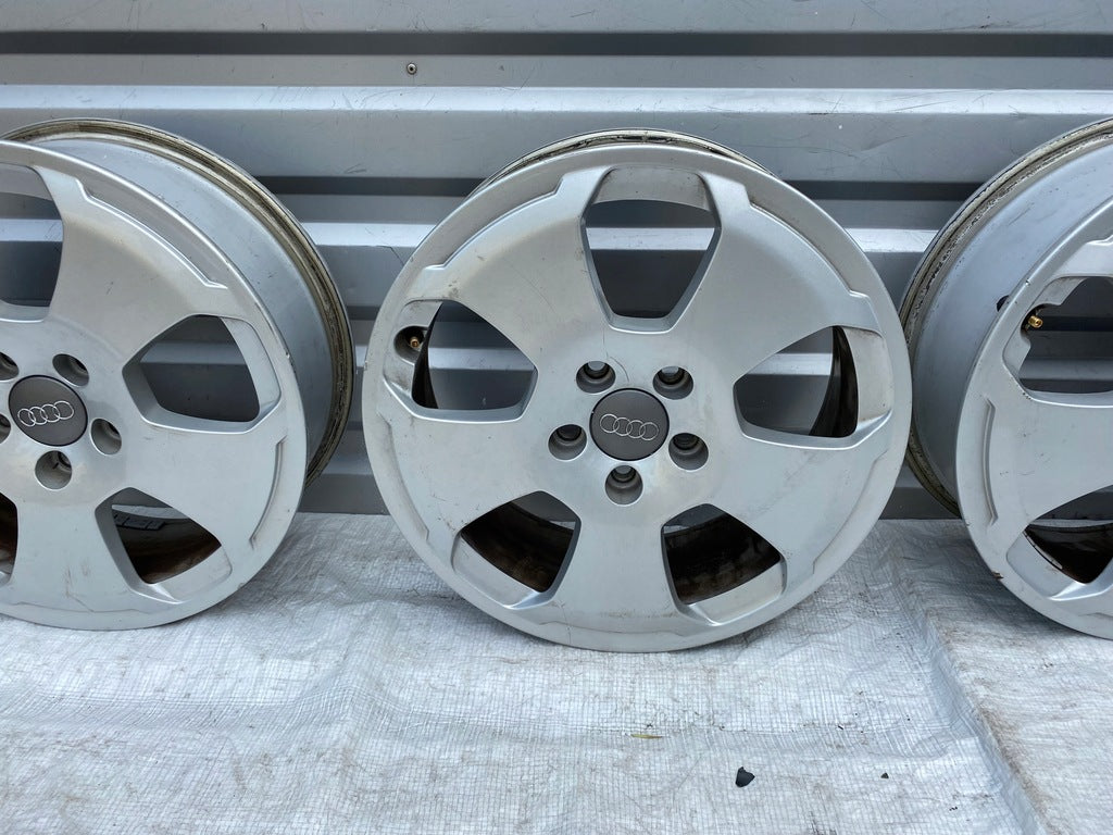 4x Alufelge 17 Zoll 6.0" 5x112 48ET 8P0601025F Audi A3 Rim Wheel FEL4237721791fr
