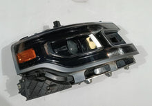 Load image into Gallery viewer, Frontscheinwerfer Ford DA83-13005-BJ Rechts Scheinwerfer Headlight