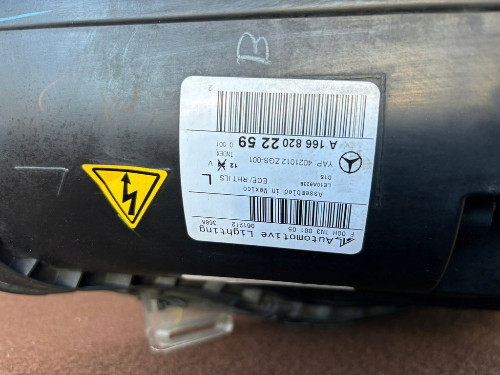 Frontscheinwerfer Mercedes-Benz W166 A1668202259 Links Scheinwerfer Headlight