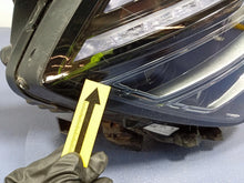 Load image into Gallery viewer, Frontscheinwerfer Kia Sportage V 92102R2100 Rechts Scheinwerfer Headlight SCH7377495839gi
