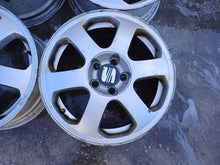 Laden Sie das Bild in den Galerie-Viewer, 4x Alufelge 15 Zoll 6.5" 5x112 43ET 1U0601025A KBA43640 Seat Ibiza I Rim Wheel FEL5278919440ly