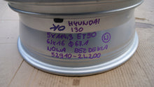 Load image into Gallery viewer, 1x Alufelge 16 Zoll 6.0" 5x114.3 50ET Glanz Silber 52910-2L200 Hyundai I FEL3231135719jr