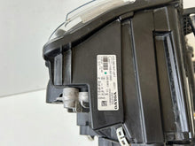 Load image into Gallery viewer, Frontscheinwerfer Volvo 23752700 Full LED Links Scheinwerfer Headlight SCH5426161178yn