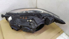 Laden Sie das Bild in den Galerie-Viewer, Frontscheinwerfer Mercedes-Benz W221 Rechts Scheinwerfer Headlight